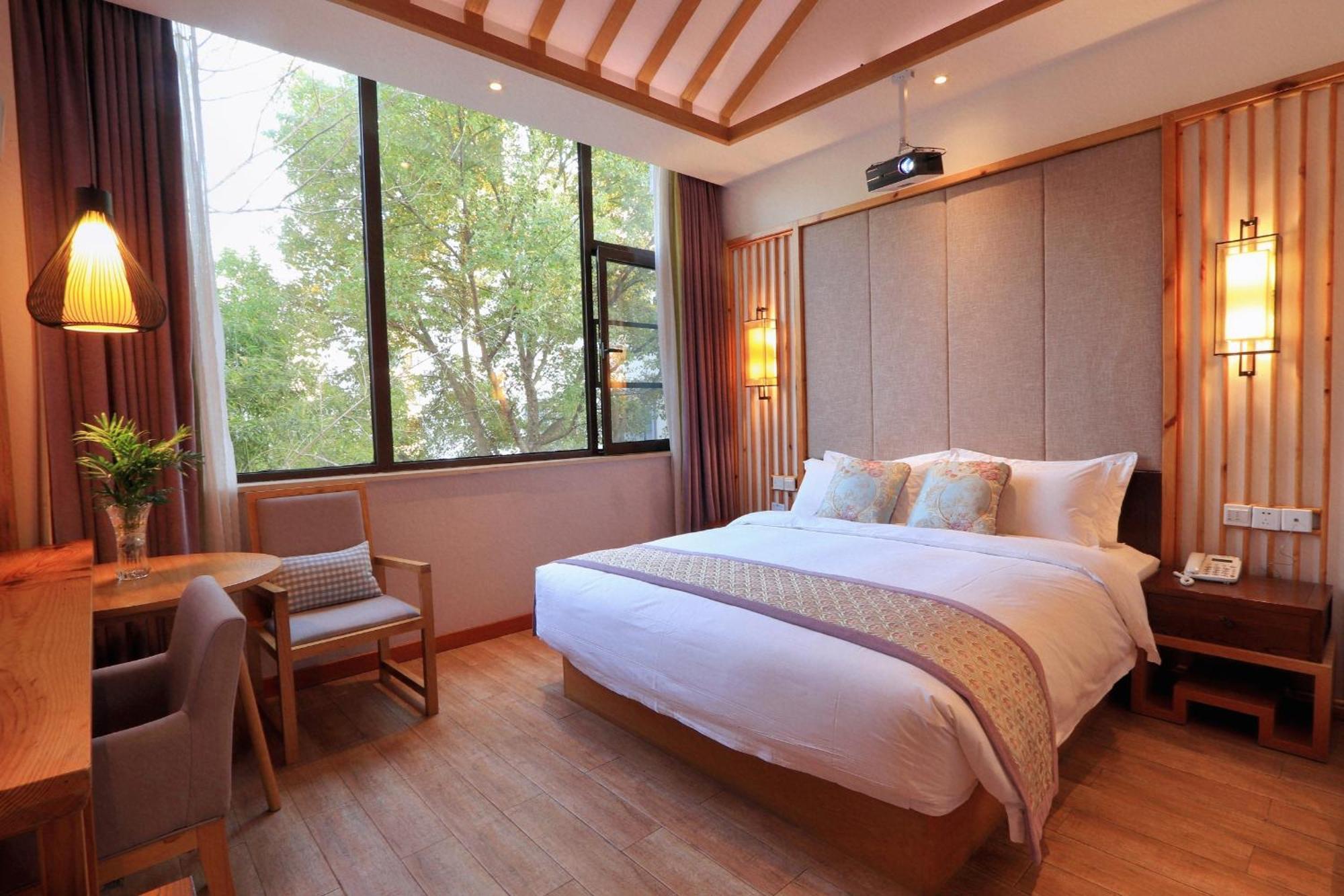 Mild Spring Boutique Hotel Huangshan Exterior photo